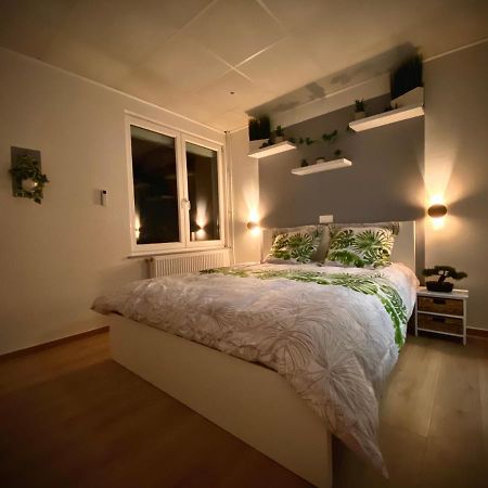 Logements Equipes A Onnaing Avec Espace Balneo En Option Proche Toyota, Autoroute Et Valenciennes Eksteriør bilde