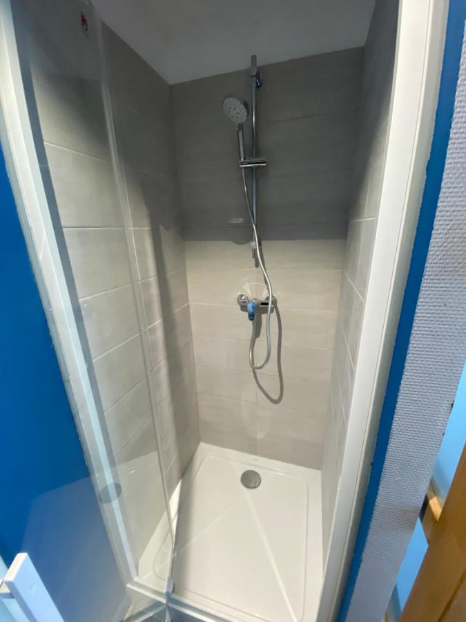 Logements Equipes A Onnaing Avec Espace Balneo En Option Proche Toyota, Autoroute Et Valenciennes Eksteriør bilde