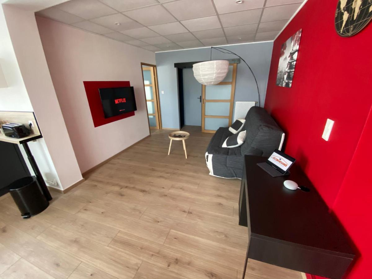 Logements Equipes A Onnaing Avec Espace Balneo En Option Proche Toyota, Autoroute Et Valenciennes Eksteriør bilde