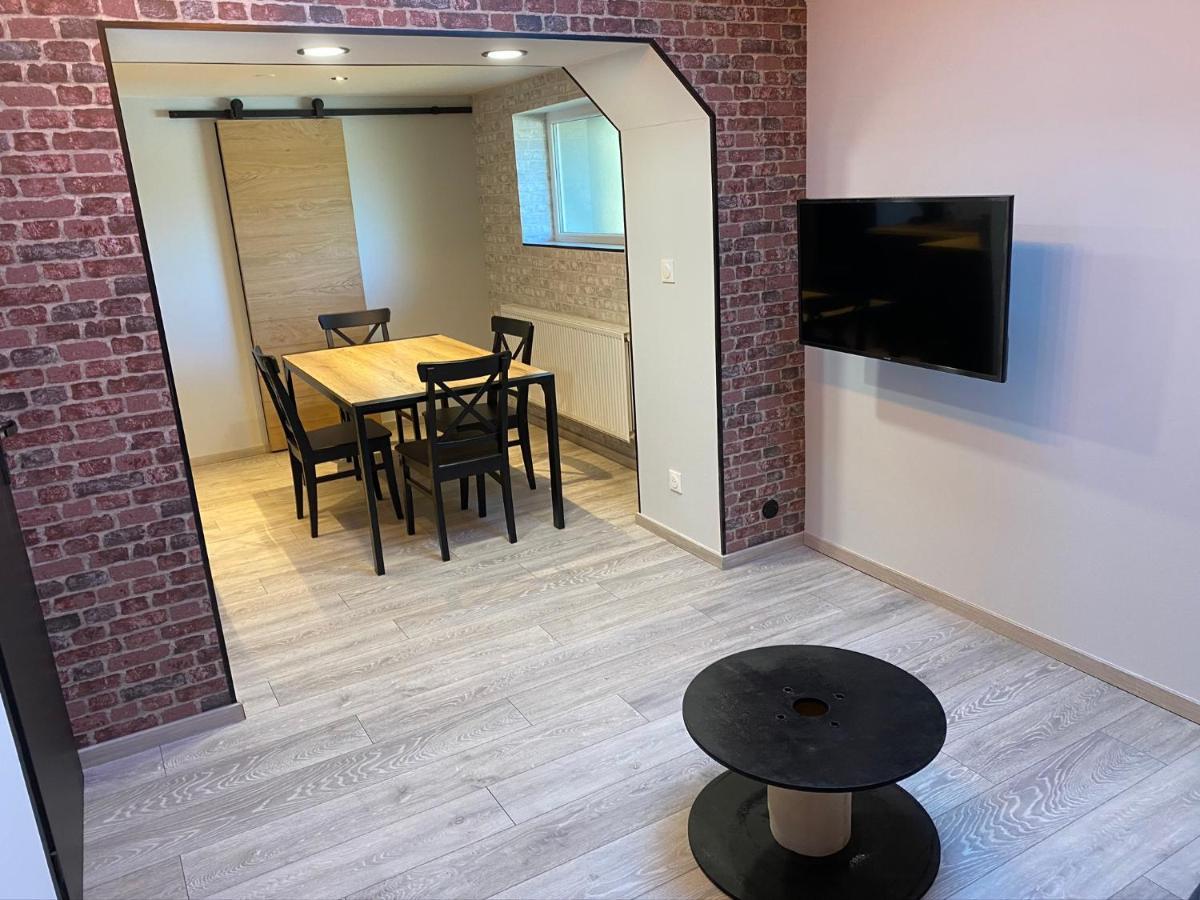 Logements Equipes A Onnaing Avec Espace Balneo En Option Proche Toyota, Autoroute Et Valenciennes Eksteriør bilde
