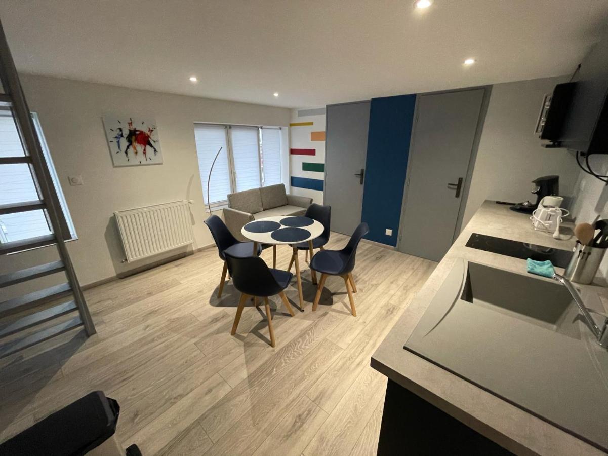 Logements Equipes A Onnaing Avec Espace Balneo En Option Proche Toyota, Autoroute Et Valenciennes Eksteriør bilde