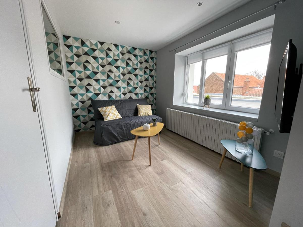 Logements Equipes A Onnaing Avec Espace Balneo En Option Proche Toyota, Autoroute Et Valenciennes Eksteriør bilde
