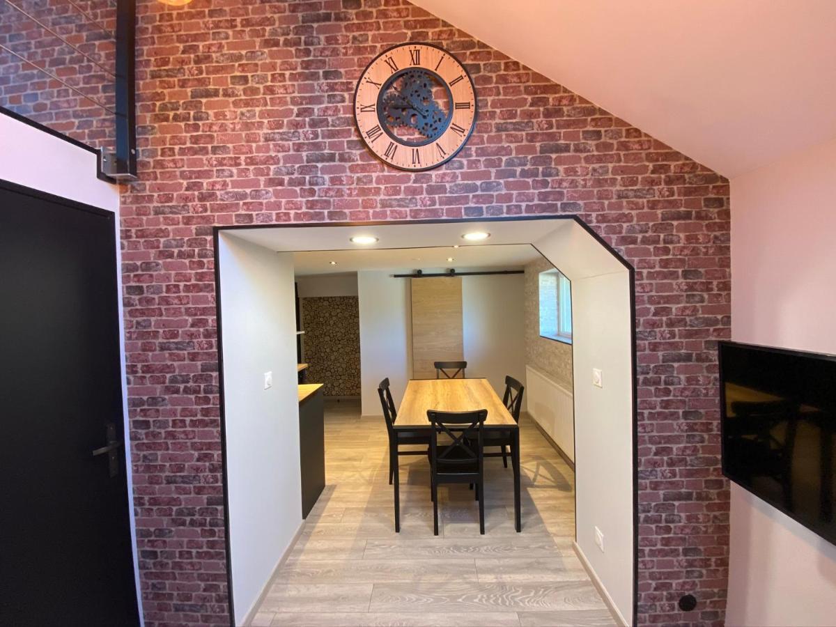 Logements Equipes A Onnaing Avec Espace Balneo En Option Proche Toyota, Autoroute Et Valenciennes Eksteriør bilde