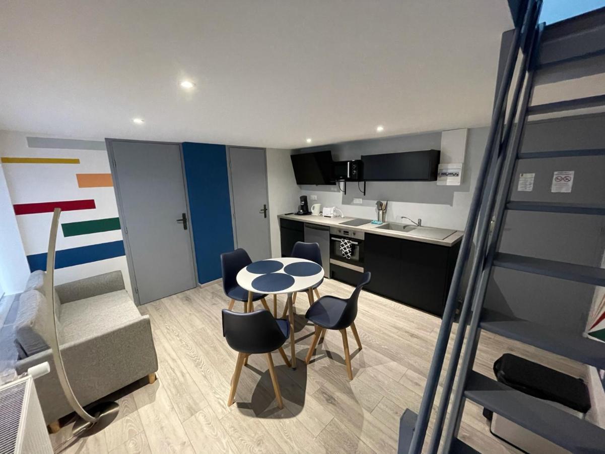 Logements Equipes A Onnaing Avec Espace Balneo En Option Proche Toyota, Autoroute Et Valenciennes Eksteriør bilde