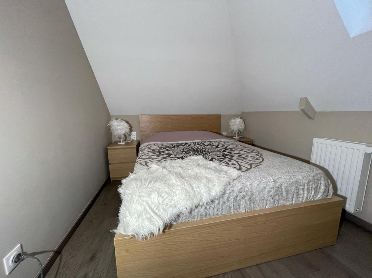 Logements Equipes A Onnaing Avec Espace Balneo En Option Proche Toyota, Autoroute Et Valenciennes Eksteriør bilde